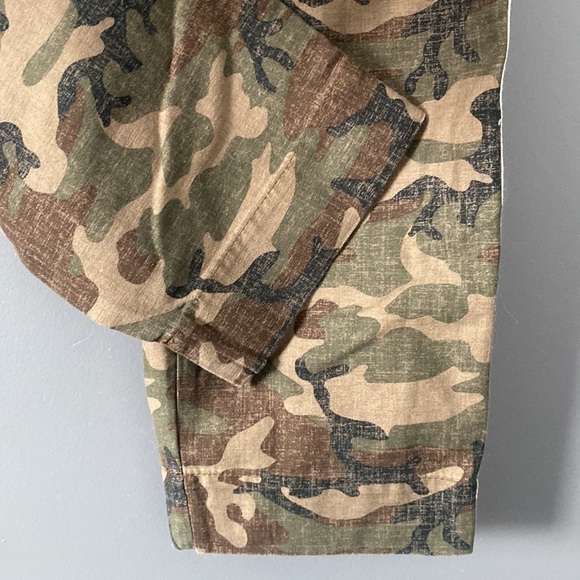 Y2K Vintage Inspired Abercrombie Camo Pants Size 28 Streetwear Cool Straight Leg - Picture 3 of 13